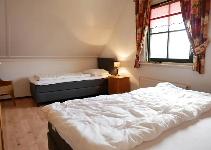 Villa Bungalowpark “de Buitenplaats” *