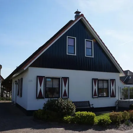 Bungalowpark “de Buitenplaats” Villa